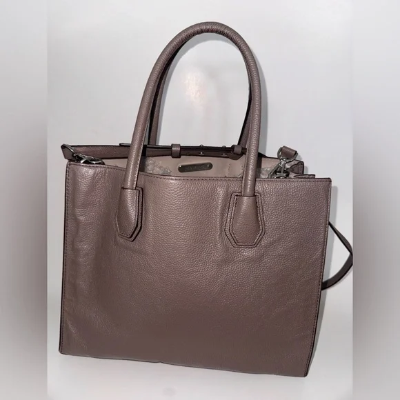 Michael Kors Large Mercer Women's Taupe Tote Bag - Picture 2 of 7